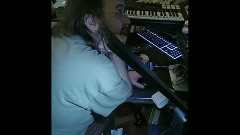 Mikey online show from 12/02/24, 05:04