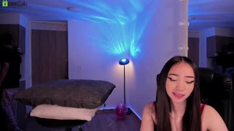 VIOLETAMIKE online show from 03/01/26, 09:00