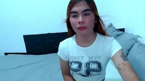 Snapshot of mikhayla_and_zeus_room chatting on 04/20/26, 03:09 Mikhayla and Zeus online show from 04/20/26, 03:09