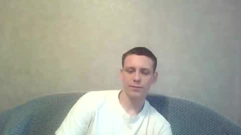 Snapshot of mikimaus0101 chatting on 05/29/26, 01:20 Michael online show from 05/29/26, 01:20