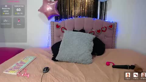 Mikka Hill online show from 03/31/26, 02:24