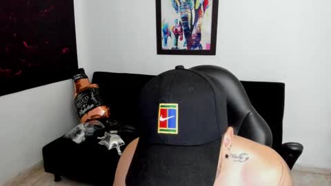 MIKKE online show from 09/18/25, 02:08