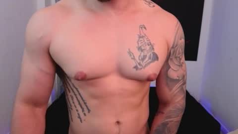 MIKKE online show from 11/11/25, 02:50