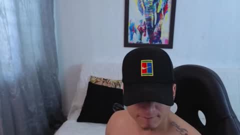 MIKKE online show from 11/13/25, 02:05