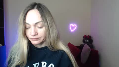 Adalina online show from 02/12/26, 06:52