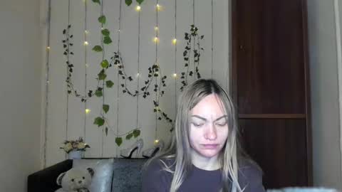 Adalina online show from 04/29/26, 06:17