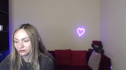 Adalina online show from 05/01/26, 05:34