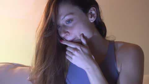 Maaike online show from 01/22/25, 10:59