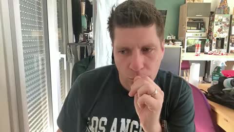 miklp8463 online show from 03/10/26, 07:57