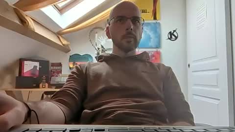 Snapshot of mikmik91 chatting on 01/10/25, 11:33 mikmik91 online show from 01/10/25, 11:33