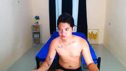 Snapshot of mikoanderson chatting on 10/16/25, 08:15 mikoanderson online show from 10/16/25, 08:15