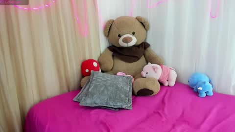 Mikoto Urb online show from 03/01/25, 10:31