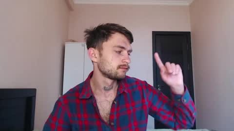 Sin online show from 04/23/26, 05:19