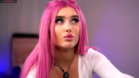 Miky online show from 02/15/26, 07:51