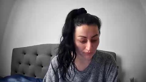 Mikyloveu online show from 03/25/26, 02:56