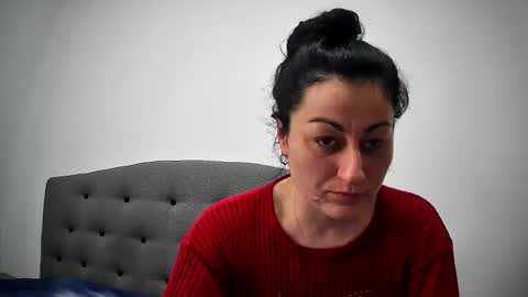 Mikyloveu online show from 03/31/26, 03:23