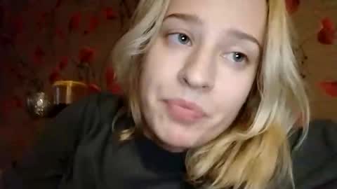 Mila 420 online show from 11/04/25, 12:37