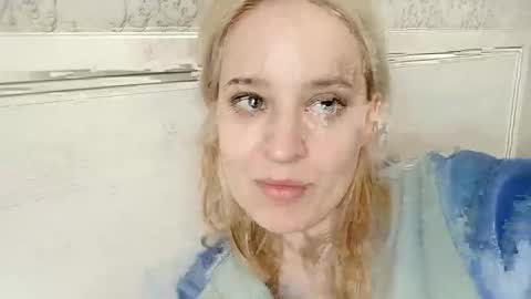 Mila 420 online show from 04/17/26, 01:52