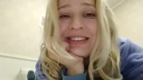 Mila 420 online show from 04/17/26, 05:05