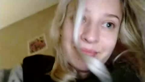 Mila 420 online show from 05/09/26, 06:46
