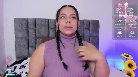 mila  online show from 10/25/25, 10:59