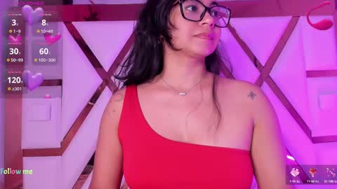 Camila online show from 10/07/25, 07:00