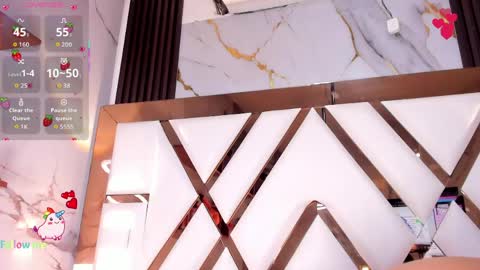 Camila online show from 04/18/26, 06:56