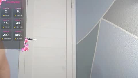 mila_good online show from 12/17/25, 07:20