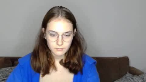 Snapshot of mila_keyy chatting on 09/27/25, 09:31 mila_keyy online show from 09/27/25, 09:31