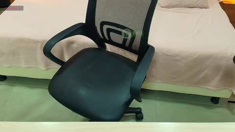 Milena  online show from 02/19/25, 11:17