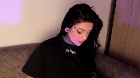     online show from 02/03/26, 12:31