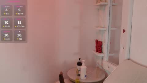 Mila  Max online show from 11/16/25, 12:55