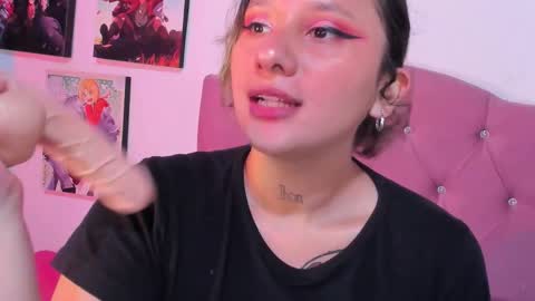 MILA  online show from 09/22/25, 05:15