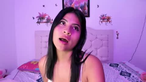 laura online show from 11/20/25, 05:18