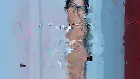 martina online show from 04/17/26, 01:19