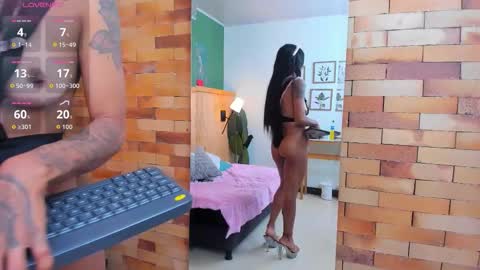 Mila and samy online show from 10/30/25, 01:01