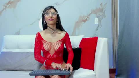          online show from 02/04/25, 09:10