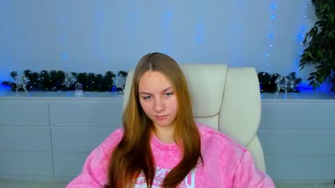 Snapshot of milaaddam chatting on 01/14/26, 06:41 Milla online show from 01/14/26, 06:41