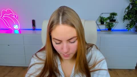 Snapshot of milaaddam chatting on 02/04/26, 12:44 Milla online show from 02/04/26, 12:44