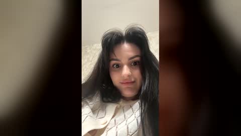 Mila online show from 03/08/26, 06:55