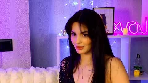 Mila online show from 04/02/26, 02:26