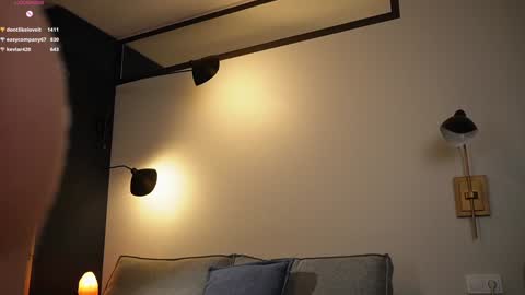 milablum online show from 12/25/24, 07:45