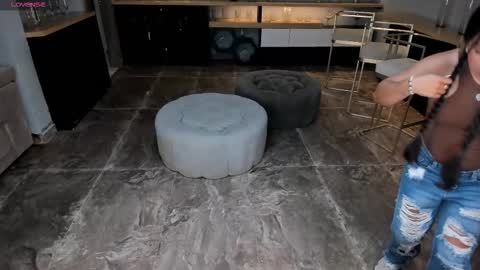 Mila online show from 03/16/26, 12:06