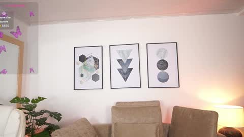 milacrave online show from 09/16/25, 12:06