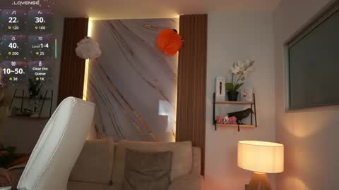 milacrave online show from 10/31/25, 11:44