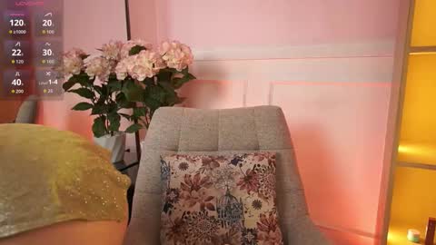 milacrave online show from 02/25/26, 12:04