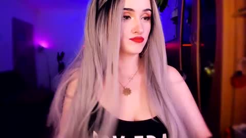 MiladyJolie online show from 01/17/25, 04:49