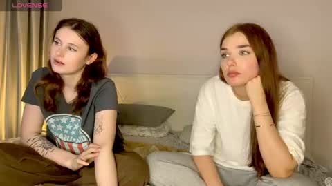 Mila online show from 07/21/26, 10:01