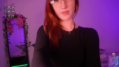 Snapshot of milaflameee_ chatting on 05/25/26, 03:40 Mila . online show from 05/25/26, 03:40