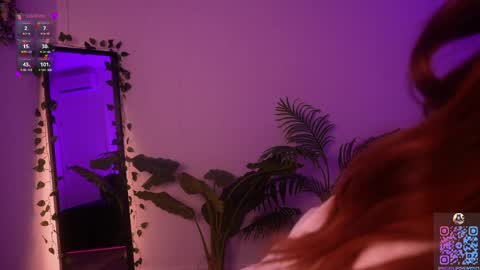 Snapshot of milaflameee_ chatting on 05/28/26, 03:20 Mila . online show from 05/28/26, 03:20